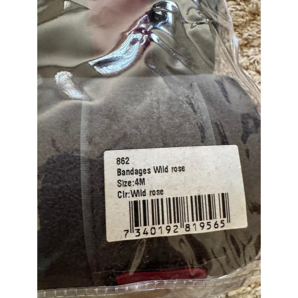 Equestrian Stockholm Polo Wraps Wild Rose Grey Burgundy Fleece New with Tags - Picture 3 of 5